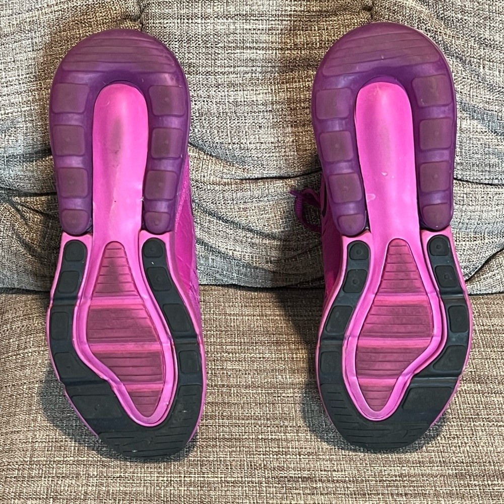 Nike Air Max 270 Women's Pink Athletic Shoes Size 10 - fits like 9.5 - Picture 5 of 7